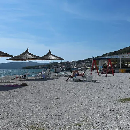Tri Masline With Seaview Apartment Trogir