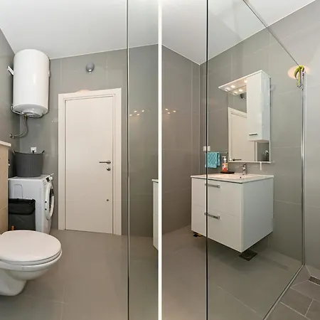 Appartement Tri Masline With Seaview Trogir