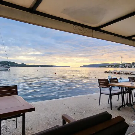 Tri Masline With Seaview Trogir