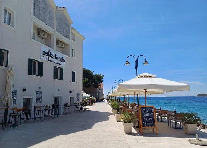 Tri Masline With Seaview Апартаменты Трогир