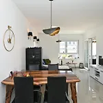 Tri Masline With Seaview Апартаменты *